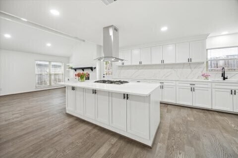 Building Photo - 1202 Walnut Bend Ln