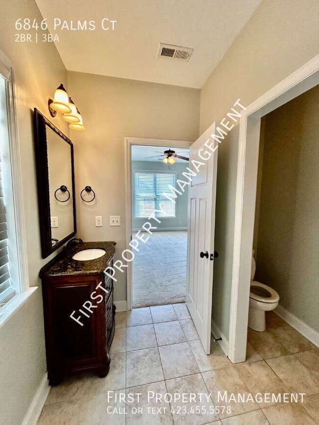 Building Photo - 6846 Palms Ct