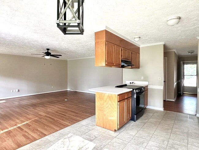 Building Photo - 5613 Kingstree Dr