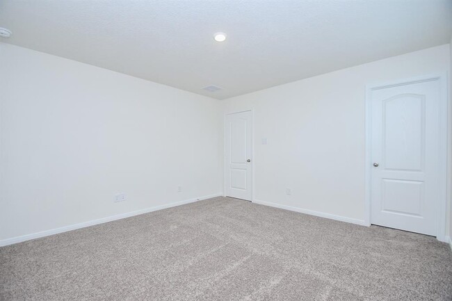 Building Photo - 4813 Vida Vis Dr