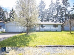 Building Photo - 9129 Skokomish Wy NE