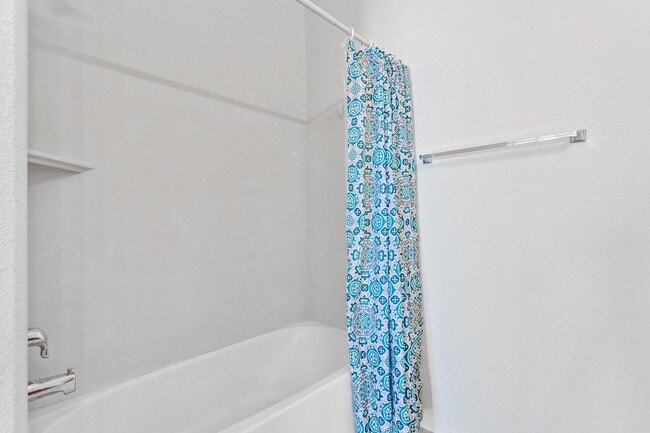 Building Photo - 8805 Jeffreys St