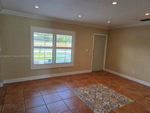 Building Photo - 10850 SW 61st St