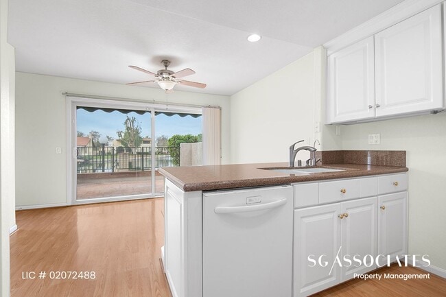 Building Photo - Adorable WATERFRONT Gated Lakeside Villas ...