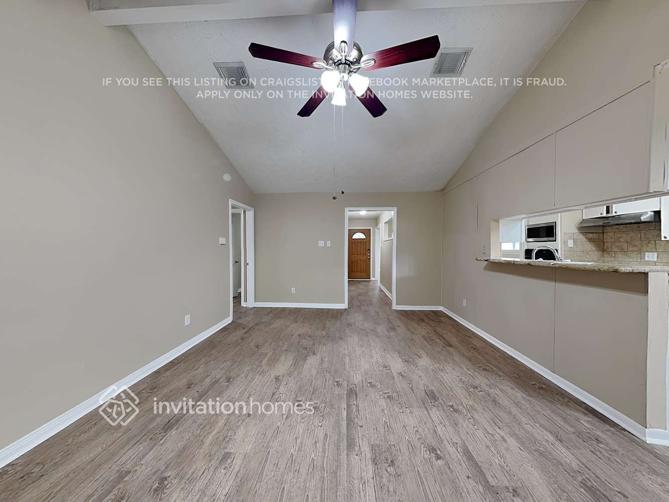 Building Photo - 801 Newport Blvd