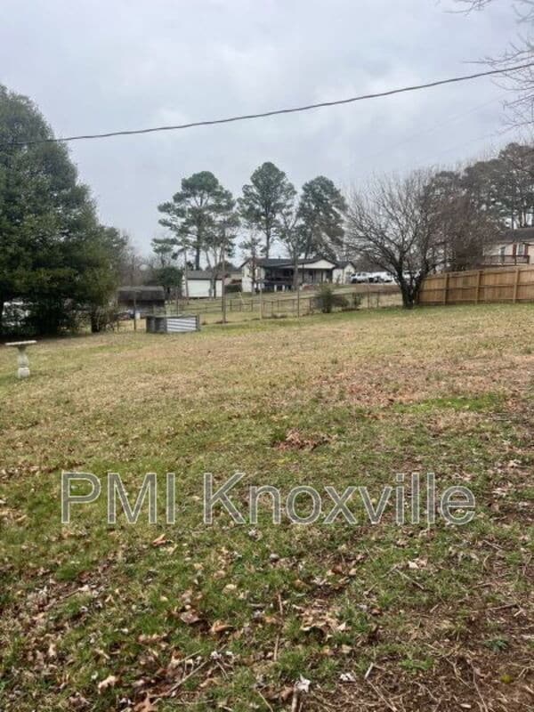 Building Photo - 4308 Lonas Dr