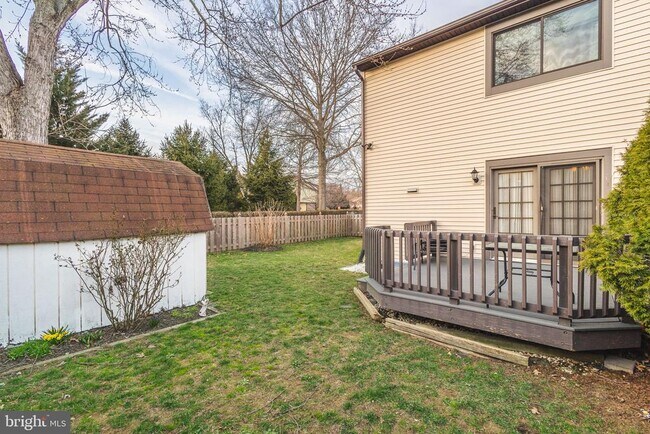 Building Photo - 3473 E Gate Pl