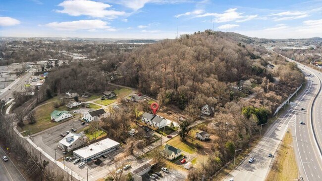 Building Photo - 126 Shipman Dr
