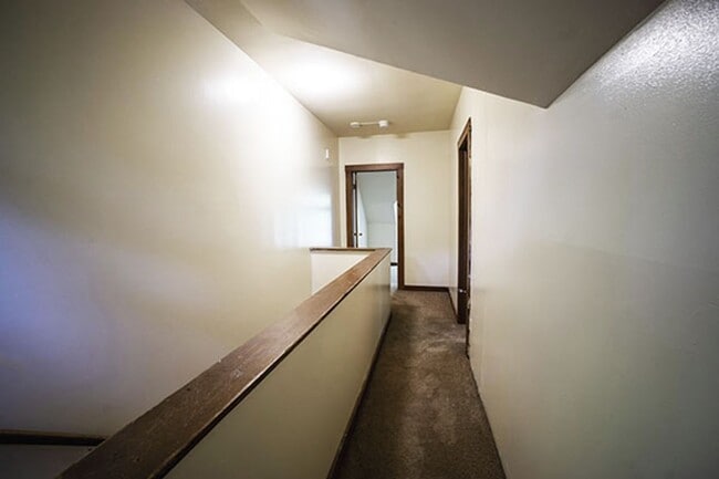 Building Photo - 315 Greenwood Pl