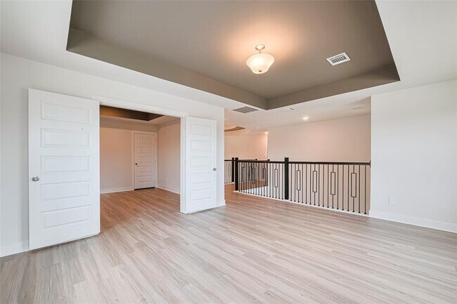 Building Photo - 23649 Silver Palm Trl