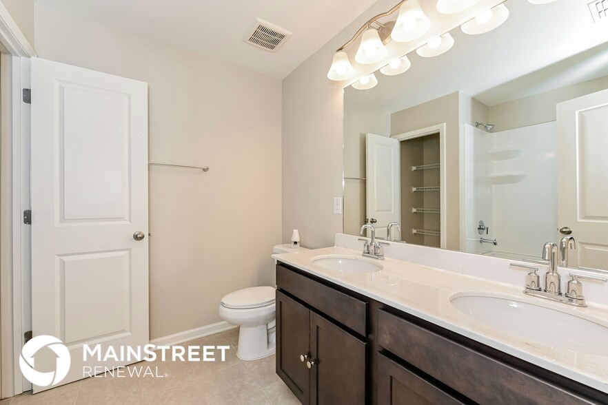 Building Photo - 361 Bowfin Trl