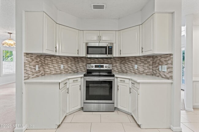 Building Photo - 2227 Laughing Gull Cir