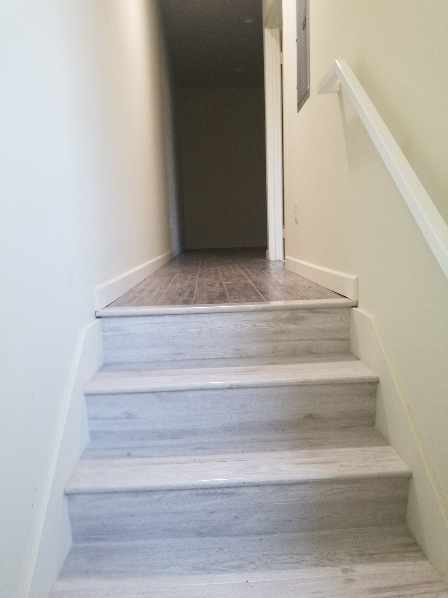 Building Photo - 1283 3rd Ave