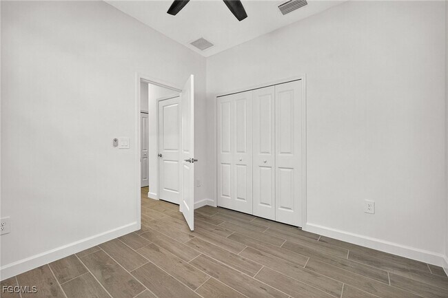 Building Photo - 14306 Winding Cedar Wy