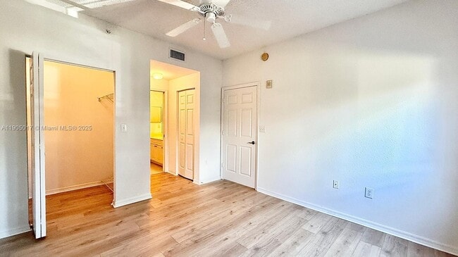 Building Photo - 2808 Amalei Dr