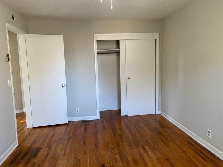 master bedroom closet with upper shelf. - 1003 Lawrence Ave