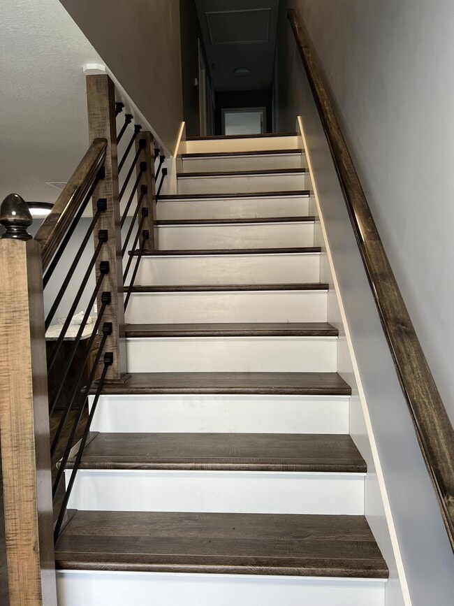 Building Photo - 891 W Gay St