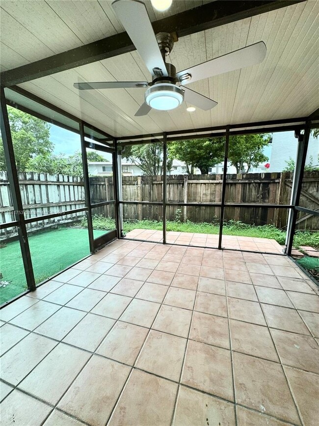 Building Photo - 6929 SW 109th Pl