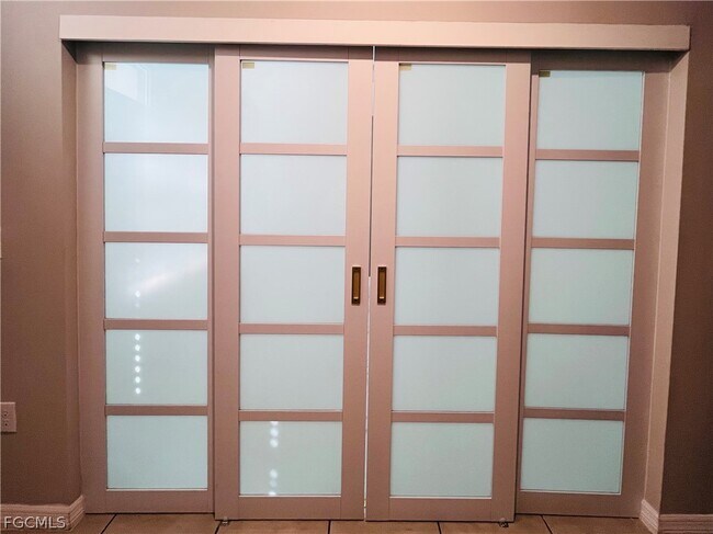 Building Photo - 10601 Crossback Ln