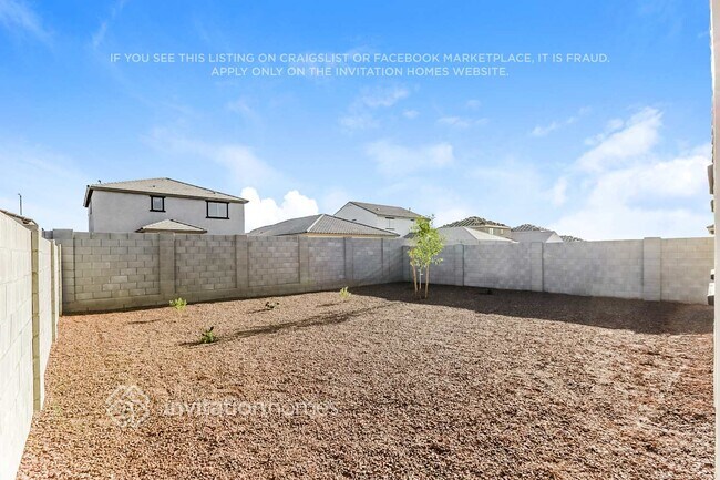 Building Photo - 25352 W Chipman Rd