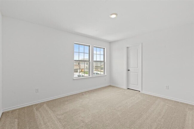 Building Photo - 15226 Cyn Rpds Rd