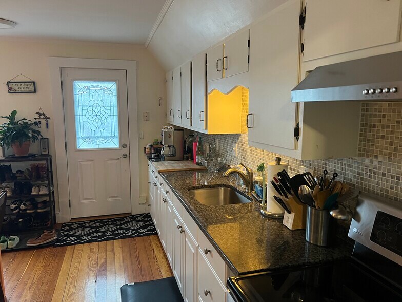 Building Photo - 97 Massachusetts Ave