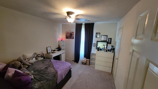 Building Photo - 3115 Lantern Bay Ln