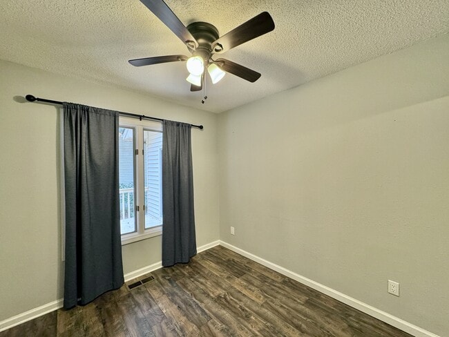 Building Photo - 310 Paoli Trce