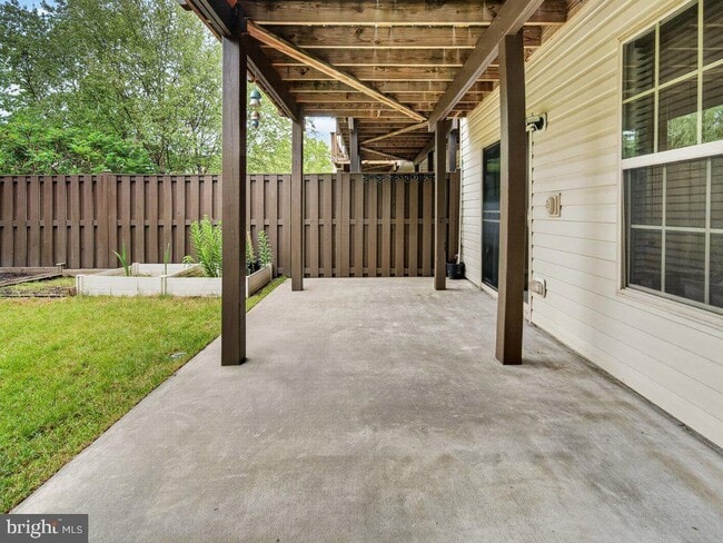 Building Photo - 1169 Carinoso Cir