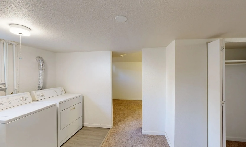 Laundry Area - 605 W Whitman Dr