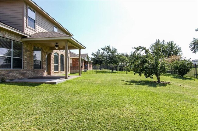 Building Photo - 703 Wood Mesa Ct