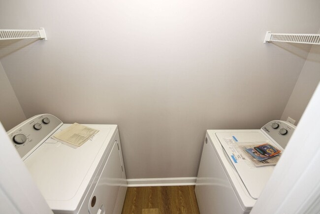 Building Photo - 3712 Cliffridge Dr