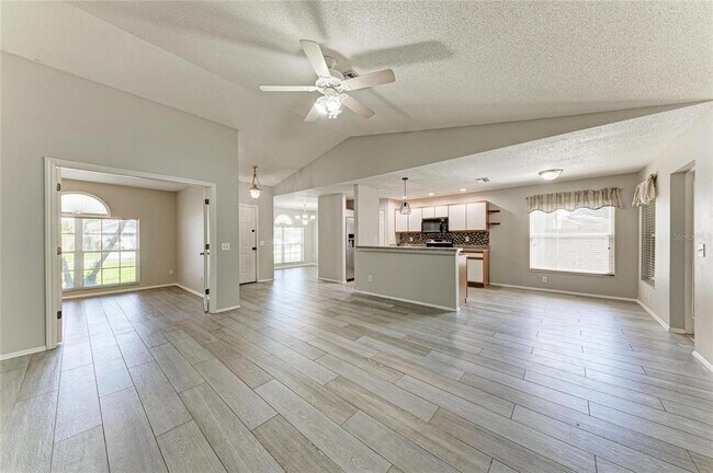 Building Photo - 11855 Dunster Ln
