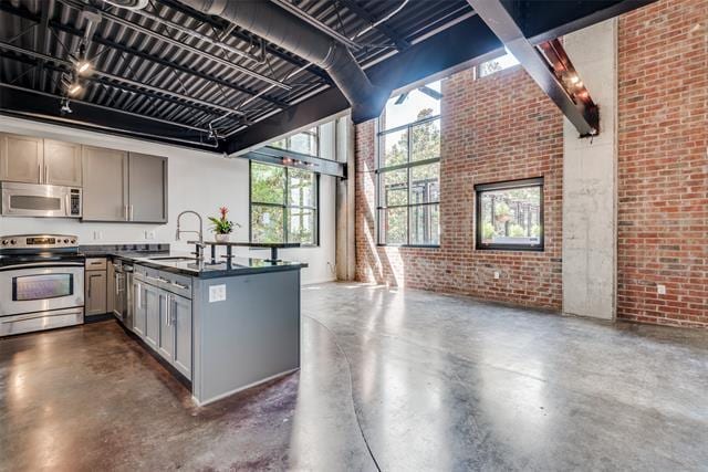 Building Photo - 3110 Thomas Ave