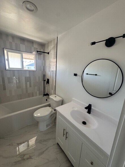 Building Photo - 12132 Bailey St