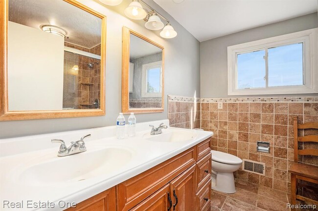 Building Photo - 1954 Atlas Ct