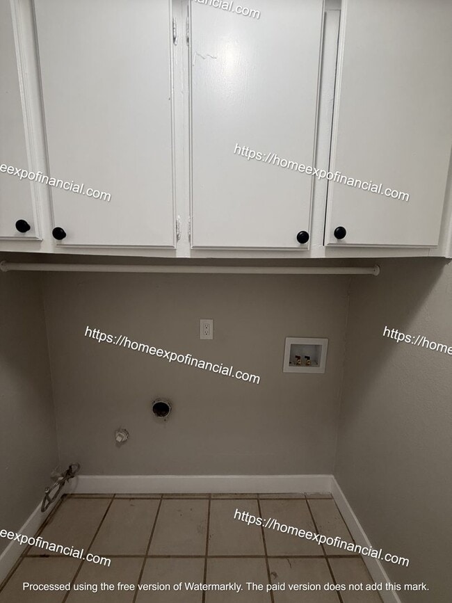 Building Photo - Nice Home For Rent