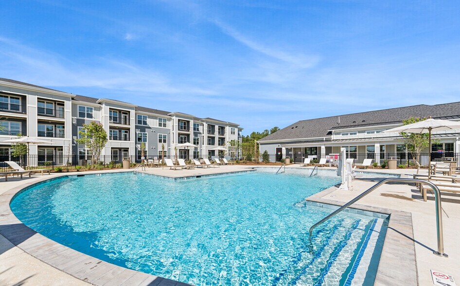 Ascend Brunswick Village apartments — community photo - The Marling at Town Creek