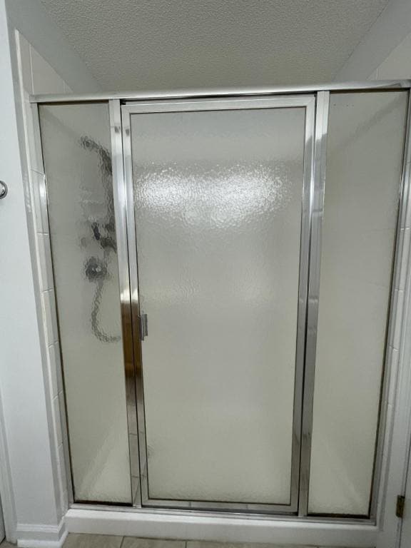 Building Photo - 200 S Houston Springs