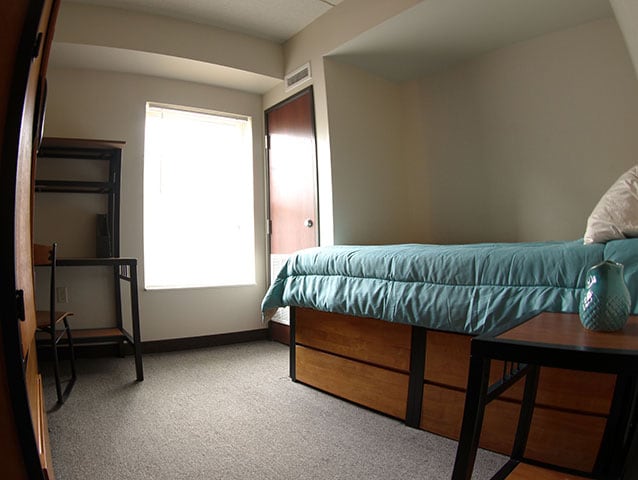 Bedroom 2 - 500 Honeysuckle Ln Student Housing