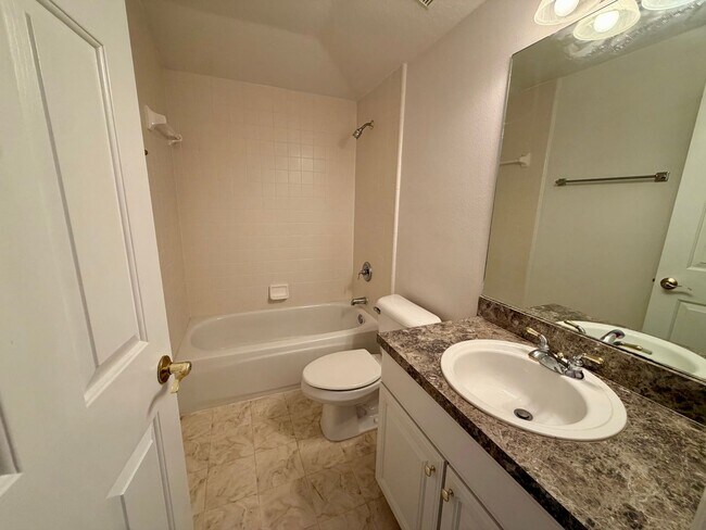 Building Photo - 4554 Shanewood Ct