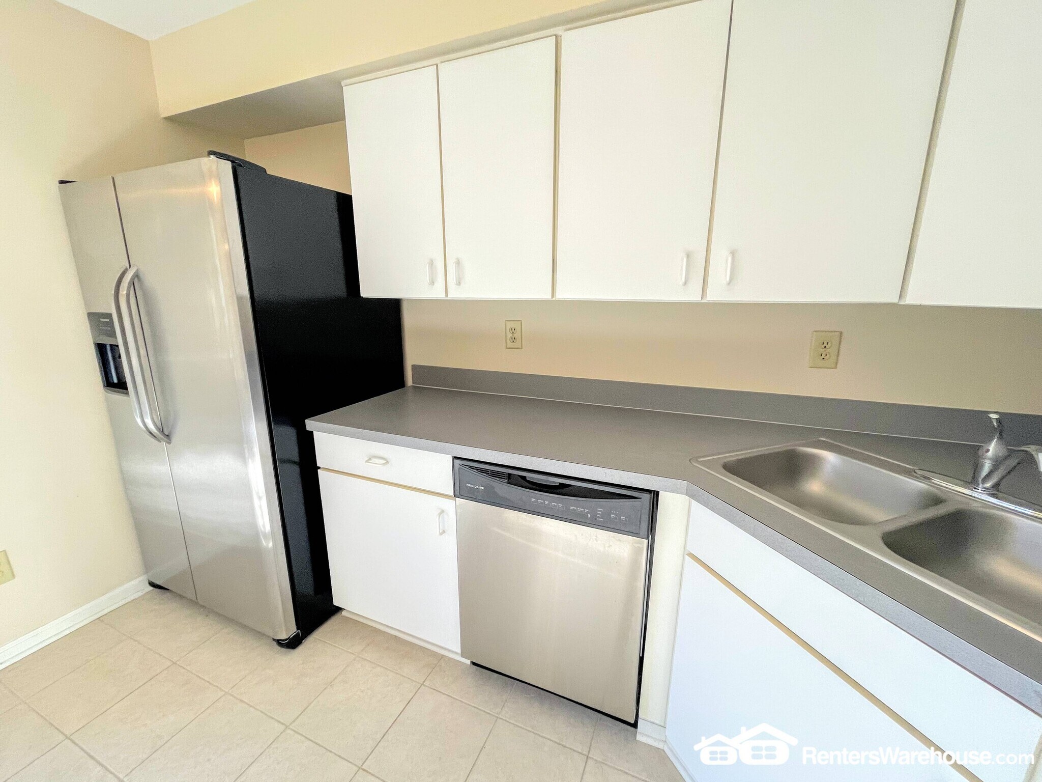 Building Photo - 539 Seahorse Run