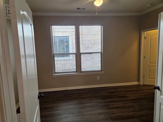 Building Photo - 19510 Dunlay Springs Dr