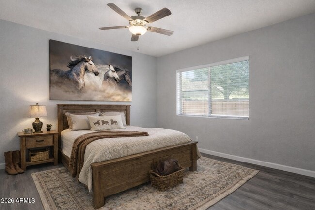 Building Photo - 220 S 92nd Pl