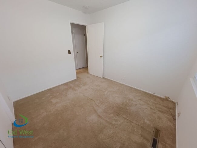 Building Photo - $4,695 - Beautiful 4 beds/2 Baths Home near Los Gatos Border