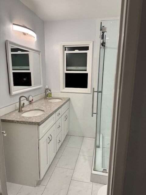 Building Photo - 10833 Arrowood St