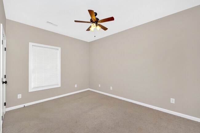 Building Photo - 202 Lanier Rd
