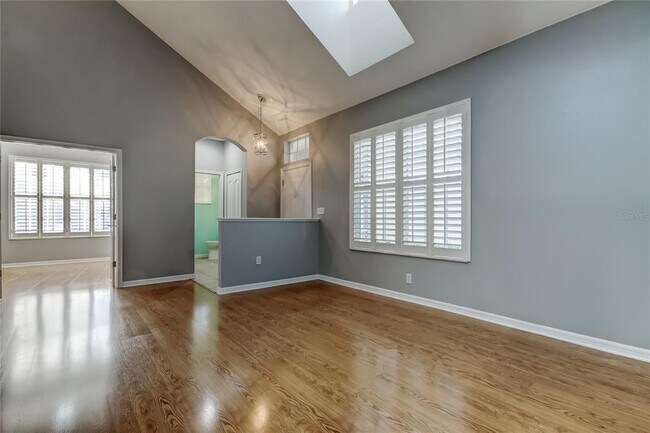 Building Photo - 9002 Spring Garden Way