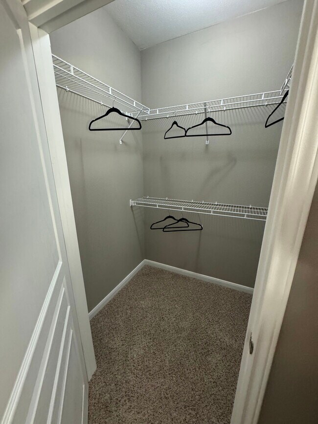 Building Photo - 1031 Farm to Market Road 2931 Apt #817, Au...