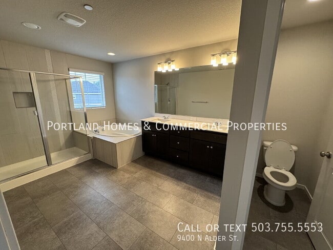 Building Photo - 9400 N Alder St